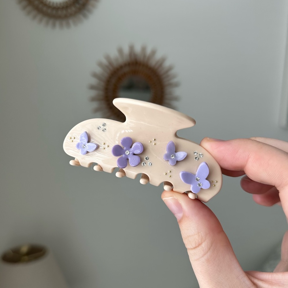 Sweetheart Clip in Lavender Angel food